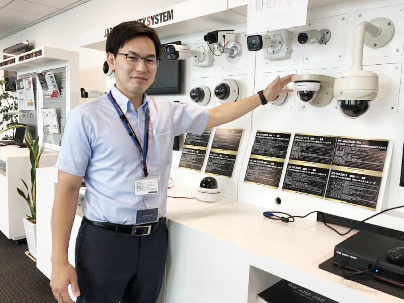 栗原支店長